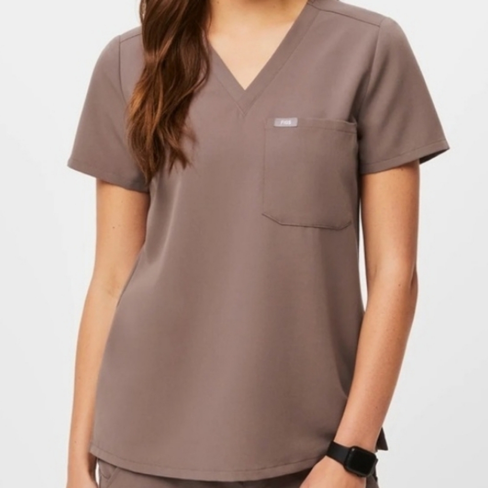 FIGS Smokey Taupe